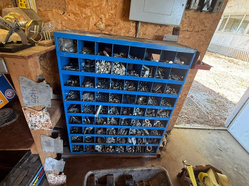 Bolt Bin w/ Contents INV#57339