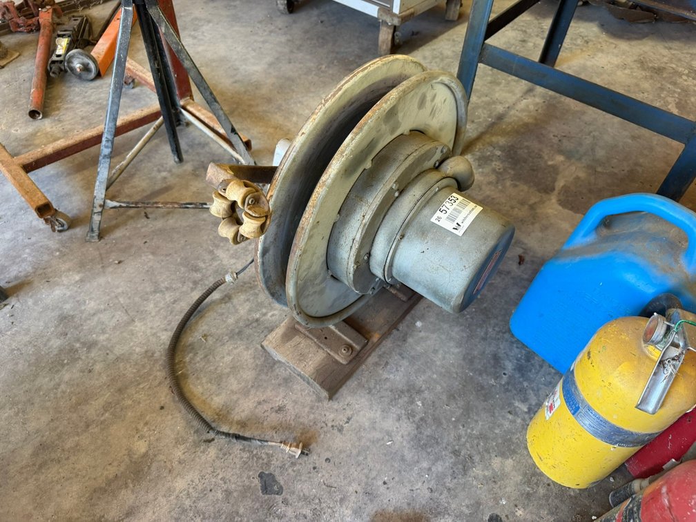 Spring-O-Matic Power Reel INV#57353