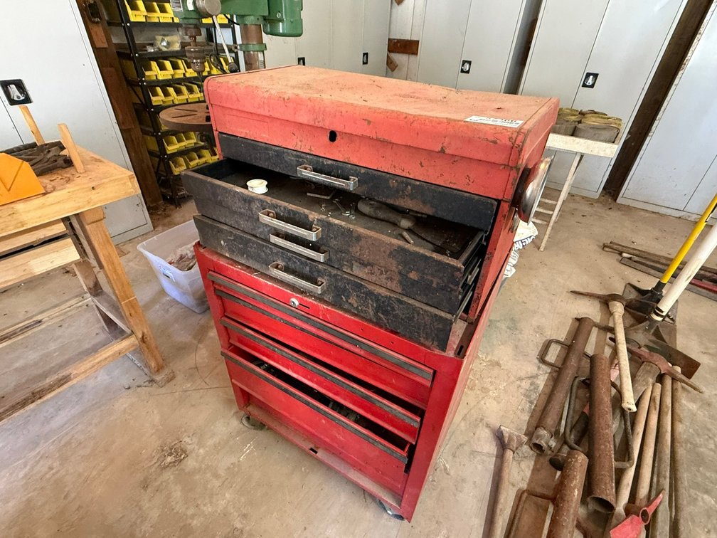 Rolling Toolbox INV#57366