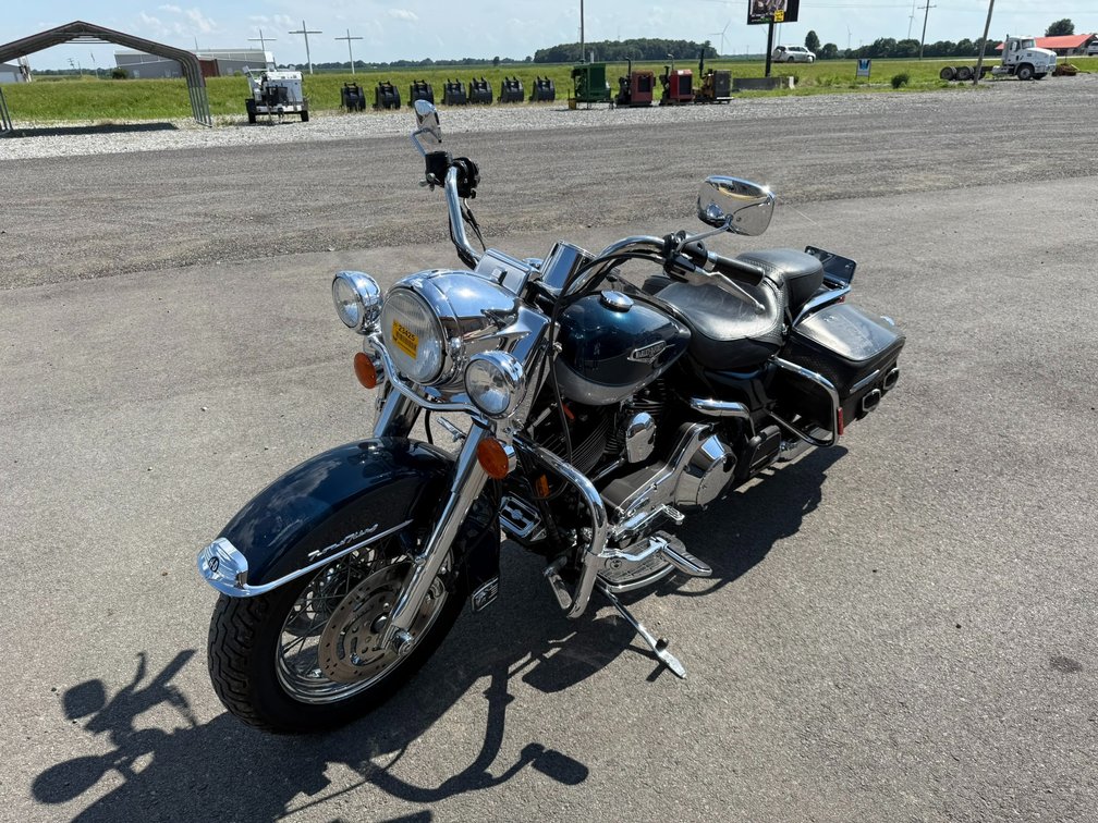 2002 Harley Davidson  Road King Classic   Motorcycle  VIN: 1HD1FRW182Y656019