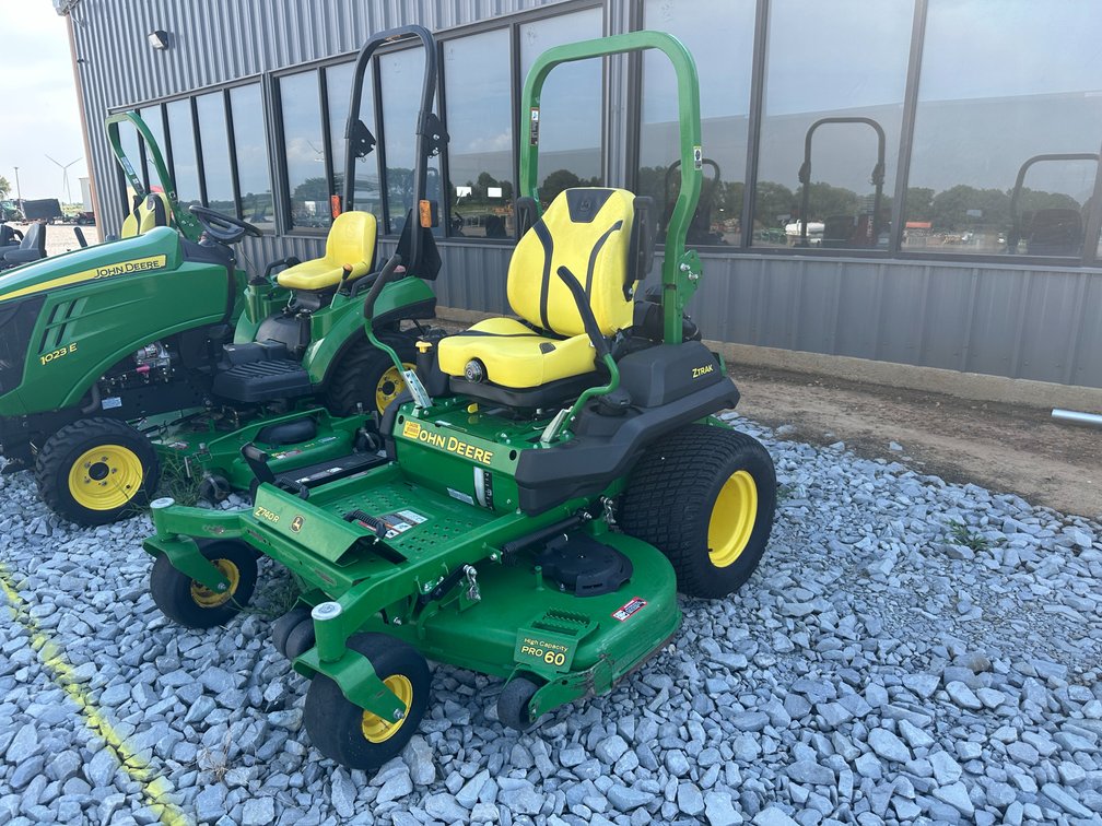 John Deere Z740R Zero Turn Mower 1TC740RCJMT040036