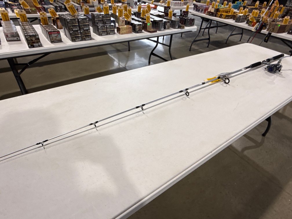 Quantum Blue Runner   Fishing Rod  