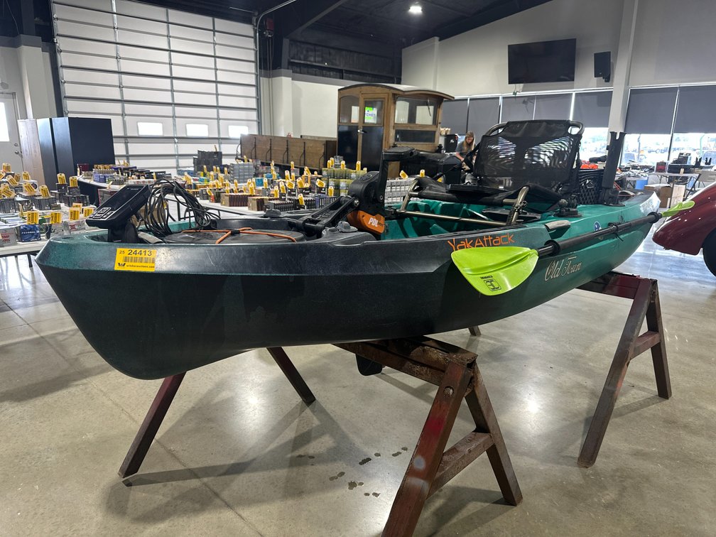 Old Town PDL 10 1/2’  Top Water Kayak  