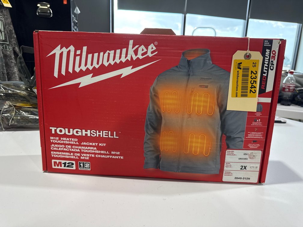 Unused Milwaukee  M12 Size 2X Heated Tough Shell Jacket 