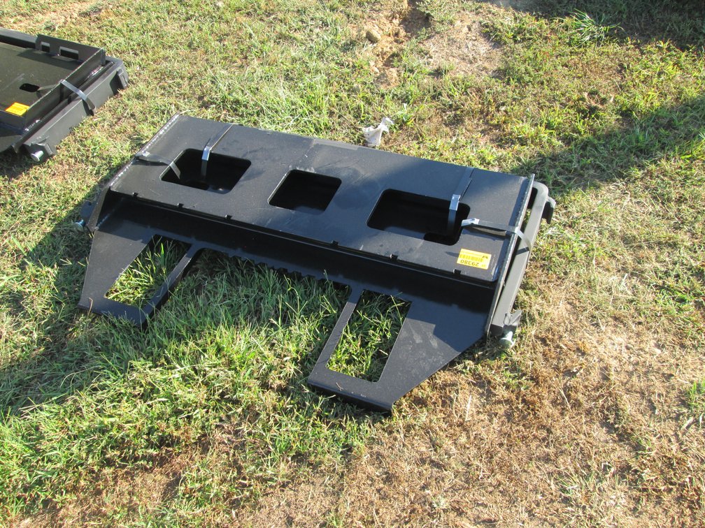42" Skid Steer Forks w/ Frame  Inv# 29380