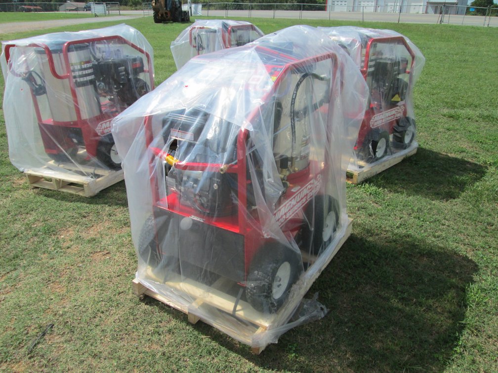 Unused 2025 Magnum 4000 Series Hot Water Pressure Washer 253848 Inv # 29448