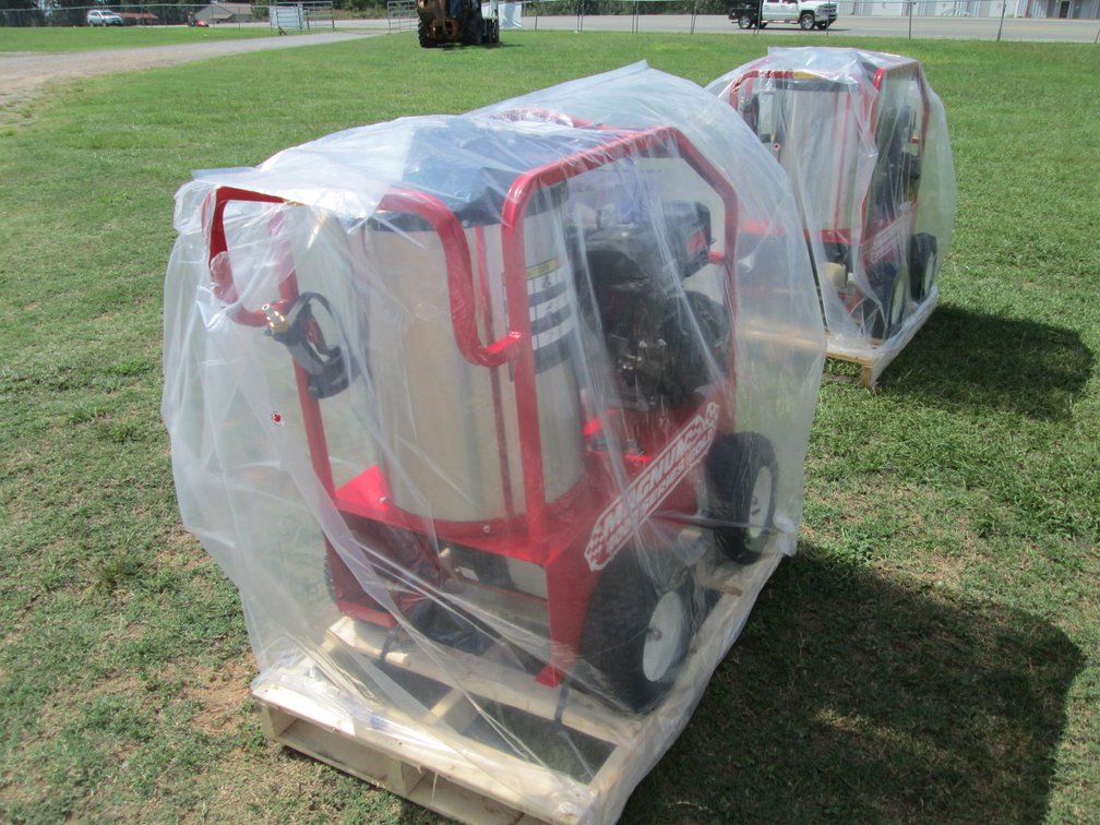 2025 Magnum 4000 Series Hot Water Pressure Washer 253839 Inv # 29447