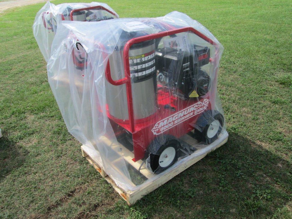 Unused 2025 Magnum 4000 Series Hot Water Pressure Washer 253813 Inv # 29449