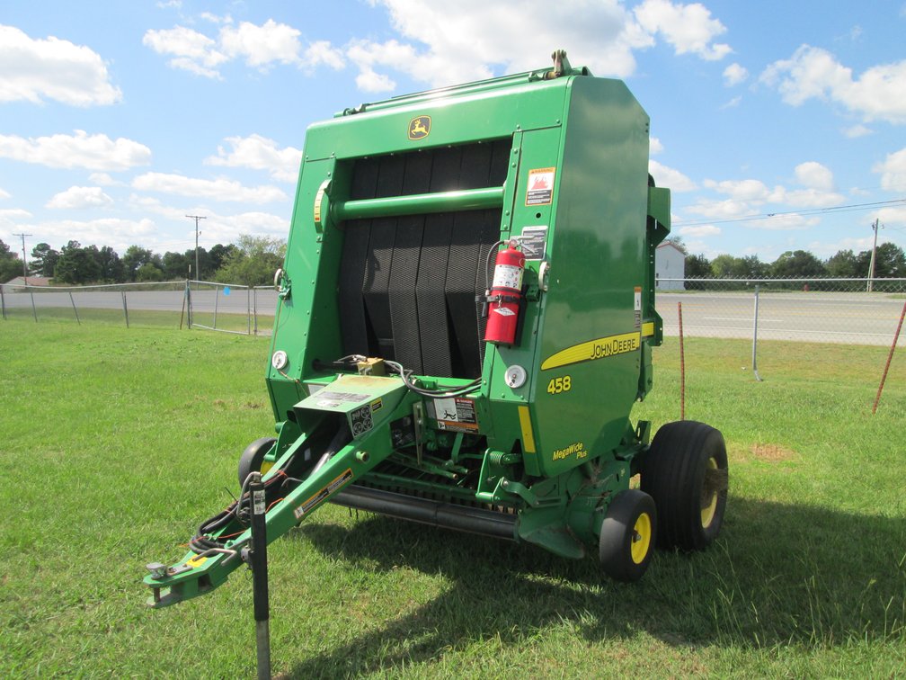 John Deere 458 4x5 Round Baler 1E00458XCCC381063 Inv # 29439