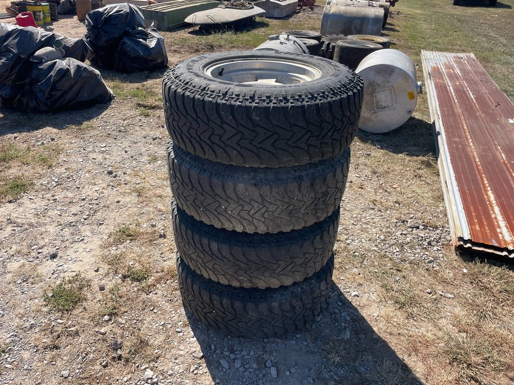 Lot of (4) 246/75R16 Tires  Inv# 29764