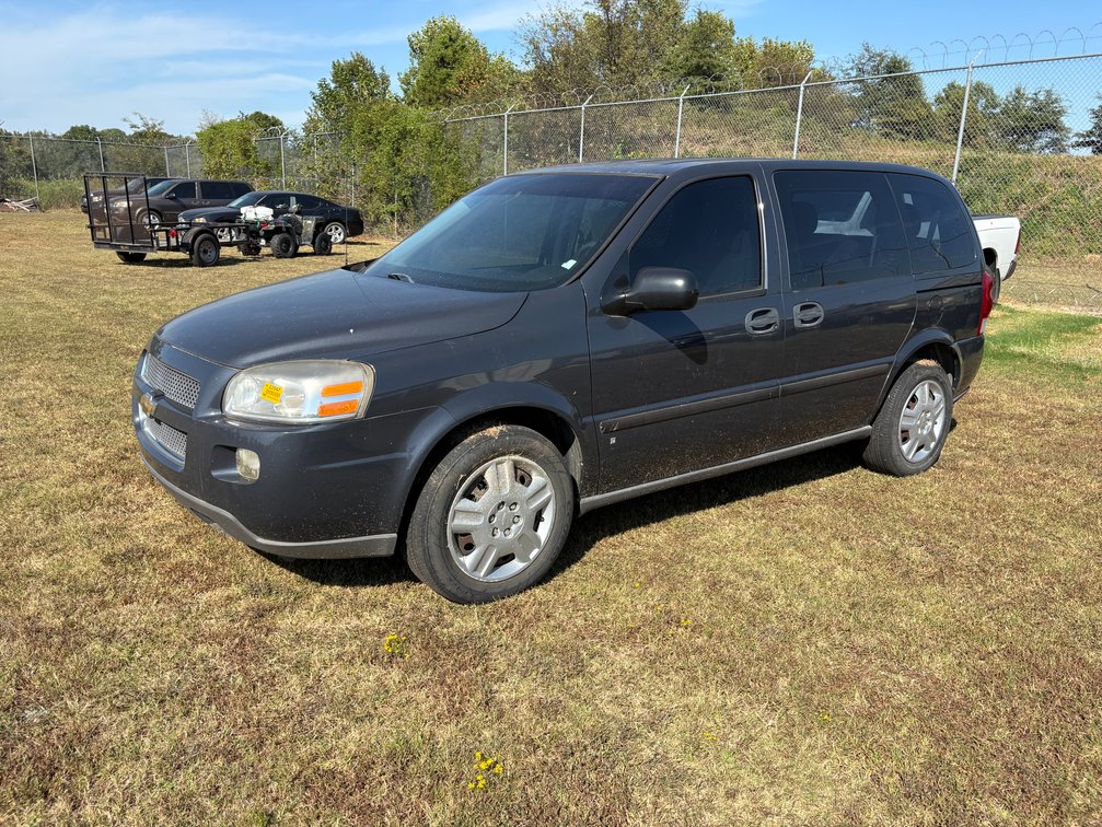 2008 Chevrolet Uplander LS Passenger Van VIN: 1GNDU23W88D188764