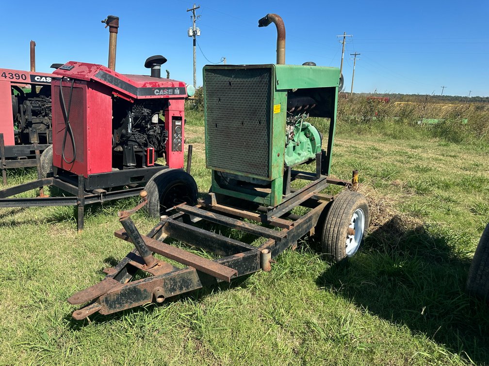 John Deere 4 cyl Power Unit w/ Trailer 