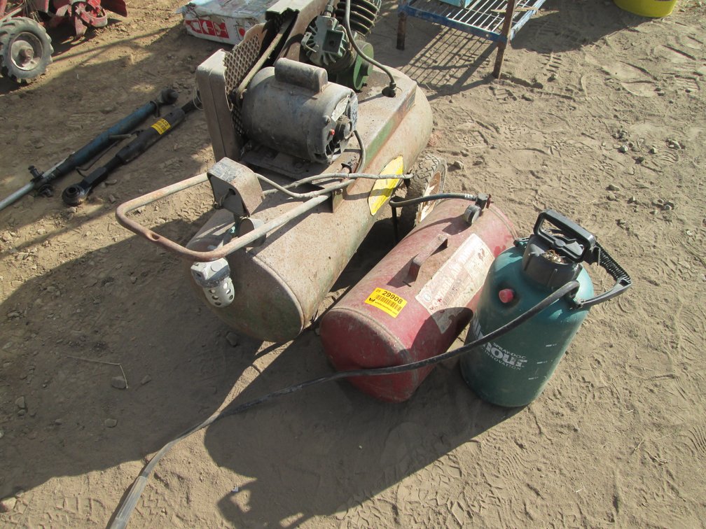 (1) Air Compressor (1) Air Tank (1) Hand Sprayer   Inv# 29908