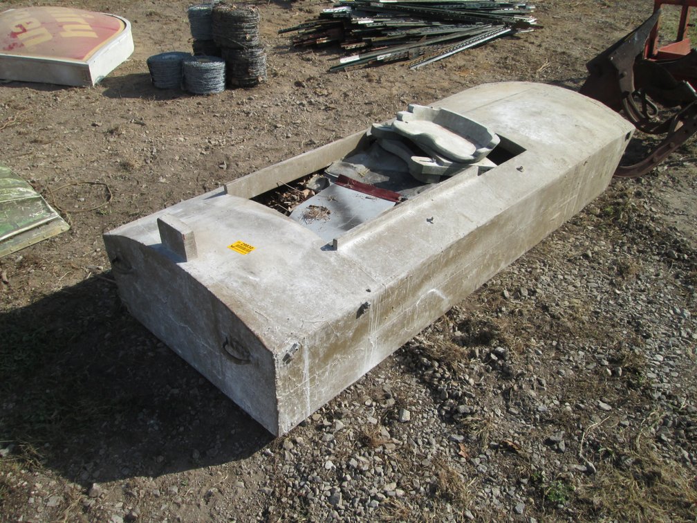 8' Coffin Blind   Inv# 29930