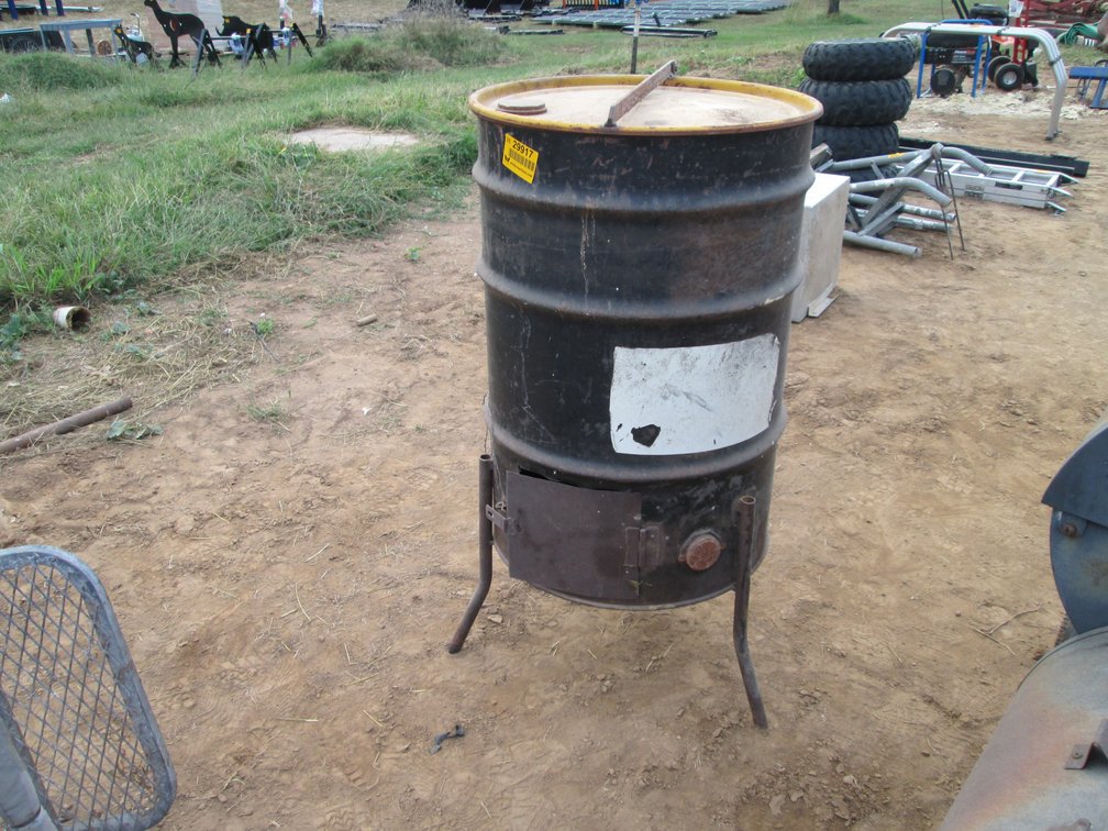 Homemade Deer Feeder   Inv# 29917