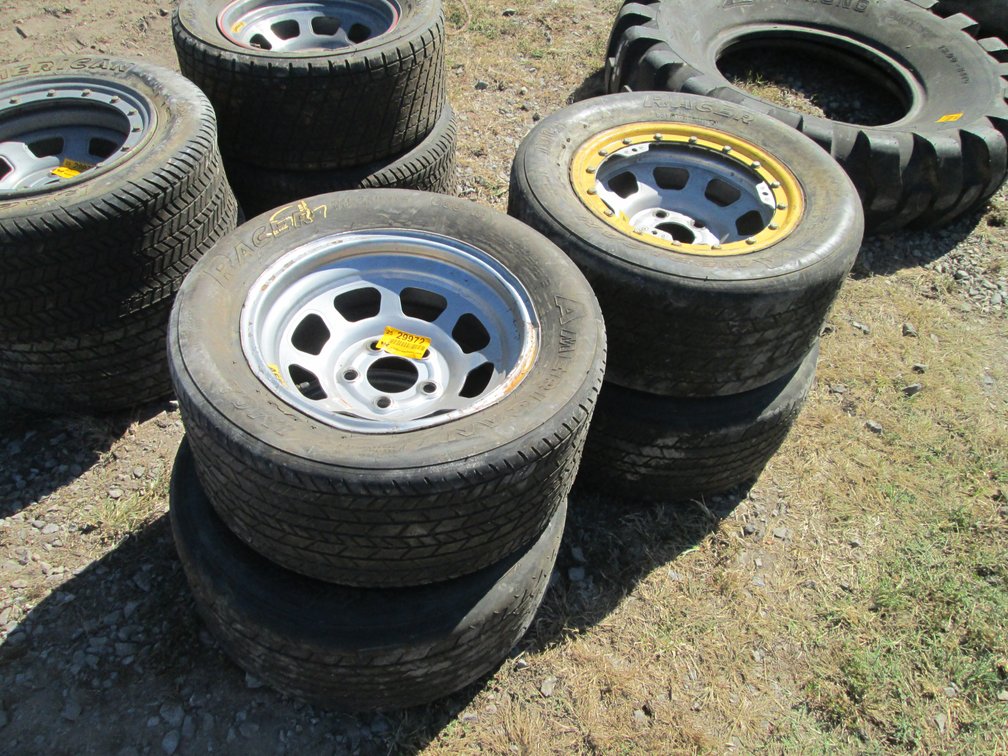 Lot of (4) 660-15 Stock Car Tires  Inv# 29972