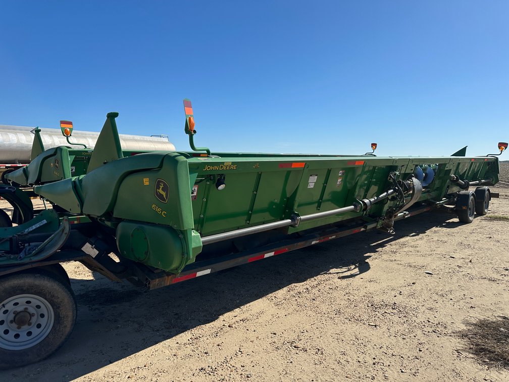 2012 John Deere 616C 16-row 30" Corn Header  Location: Site 1A