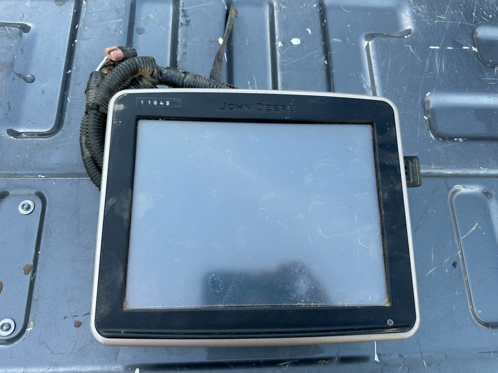 John Deere  2630 Display Location: Site 1E