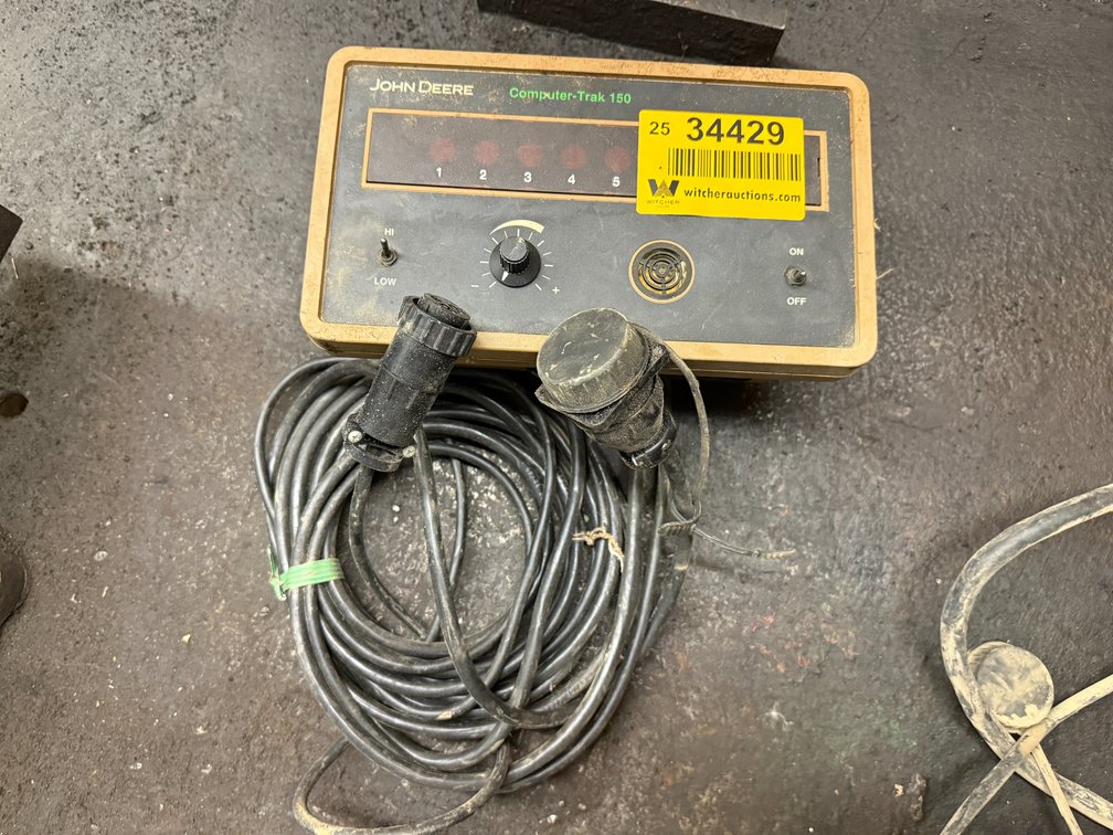 John Deere Computer Trak 150   Location: Site 1E