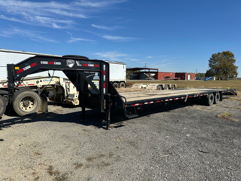 2023 MTP 40' T/A Gooseneck Flatbed Trailer VIN: 3F7BGP405PA000183