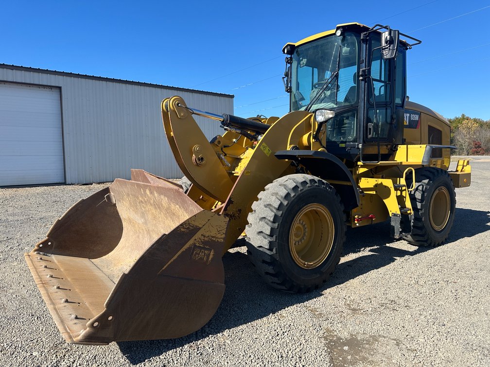 2016 Cat 926M  Wheel Loader 