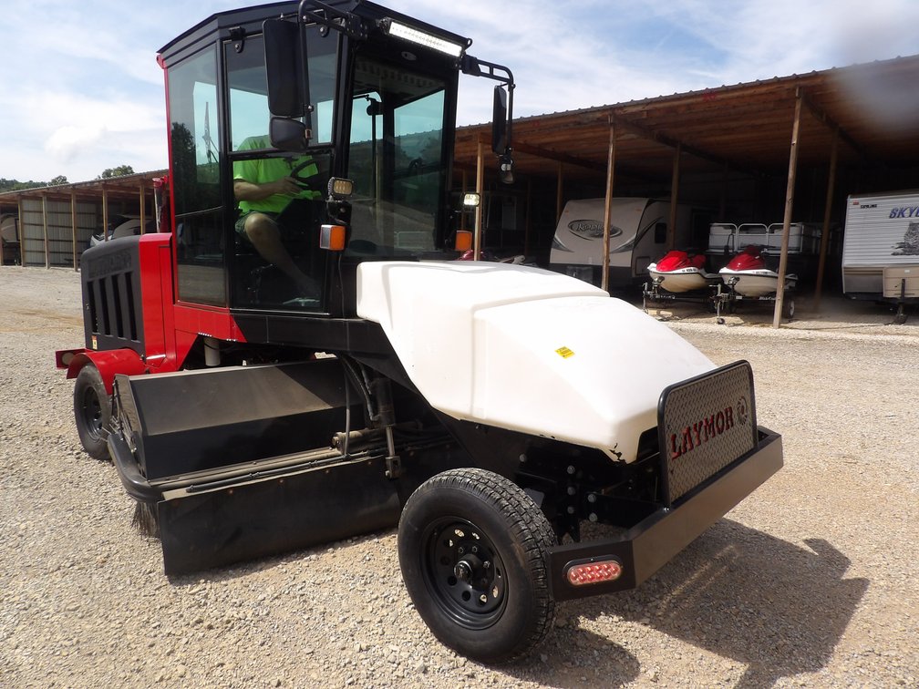 2019 Laymor SM-450T Sweeper / Broom