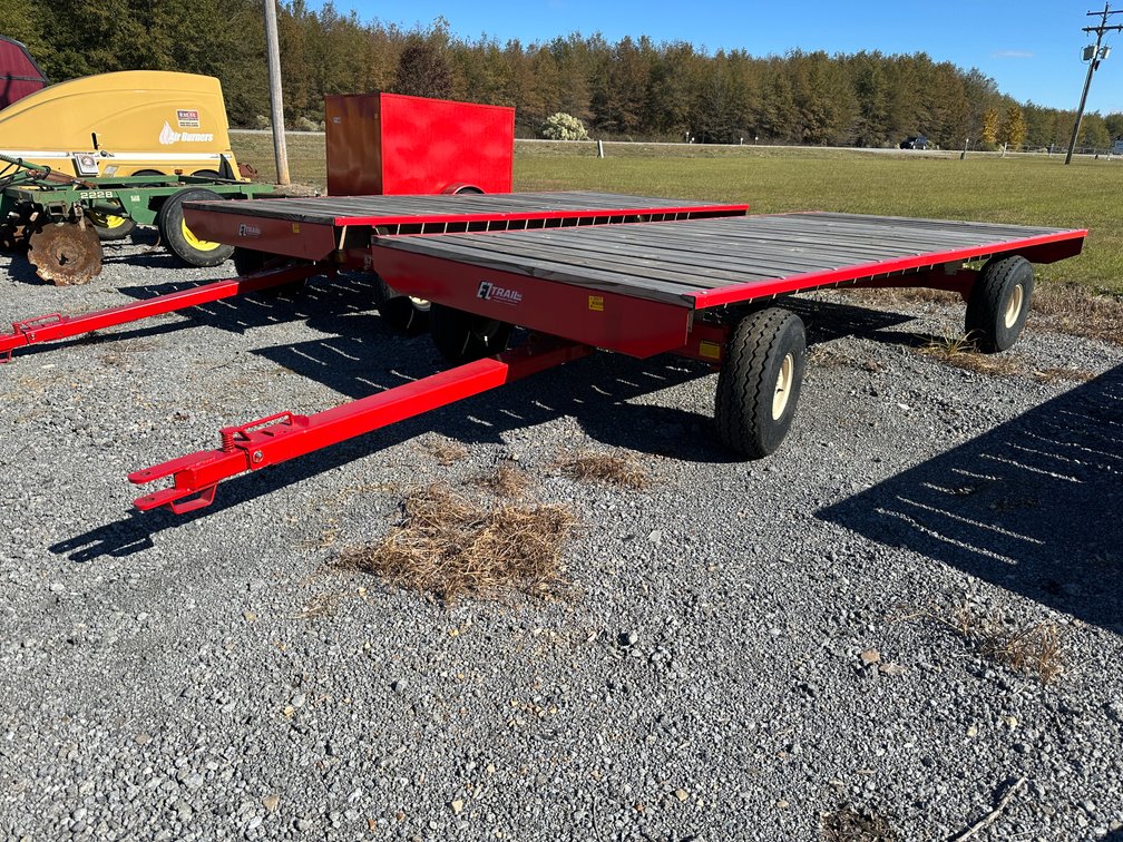EZ Trail   672 7'x15' Wagon 