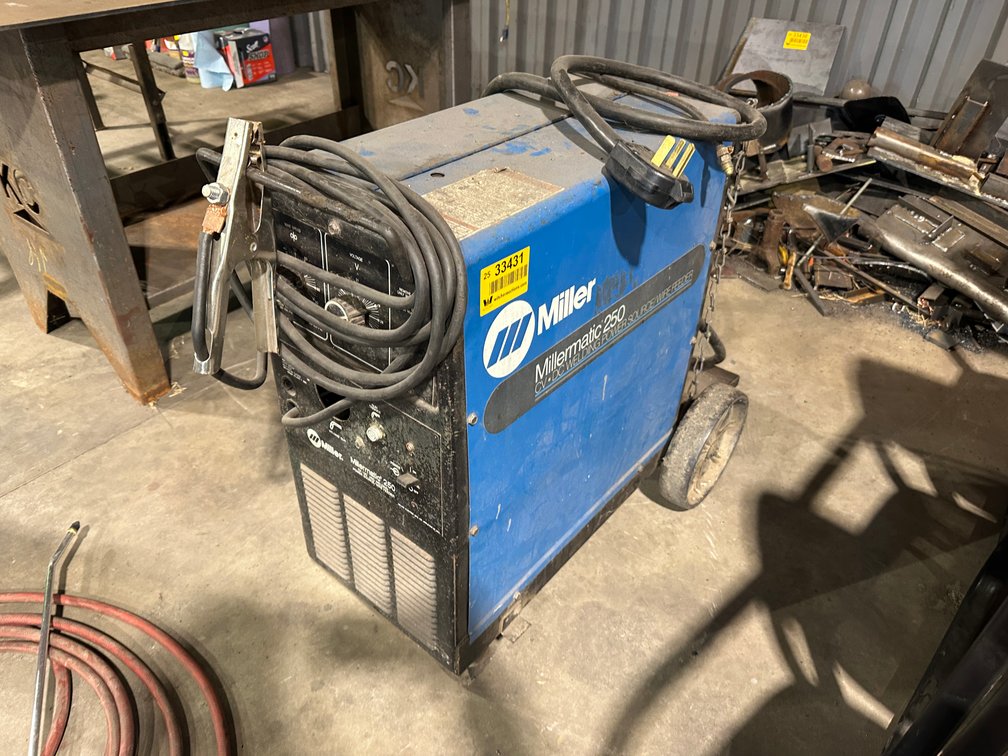 Miller Millermatic 250 Wire Welder 