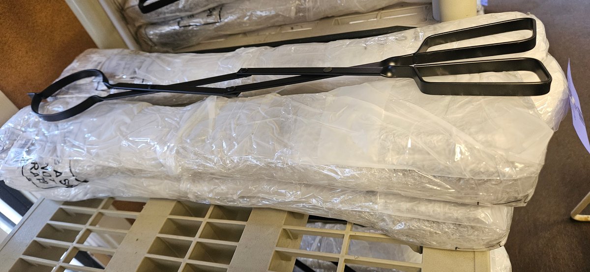 Lot of 17 Black Metal Scissor Tongs