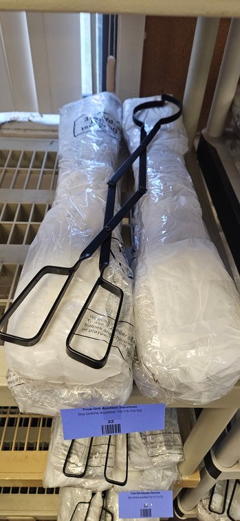 Lot of 17 Black Metal Scissor Tongs