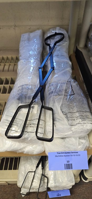 Lot of 17 Black Metal Scissor Tongs