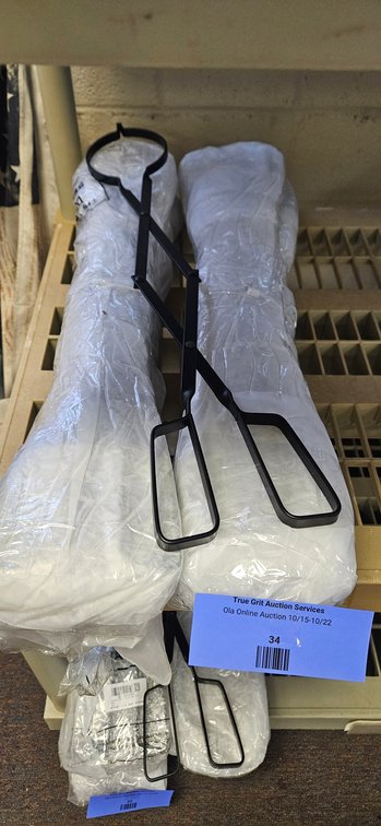 Lot of 17 Black Metal Scissor Tongs