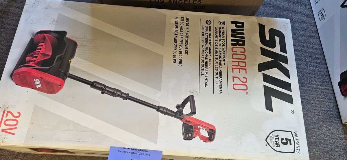 SKIL PWRCORE 20 20V 10 In. Snow Shovel Kit