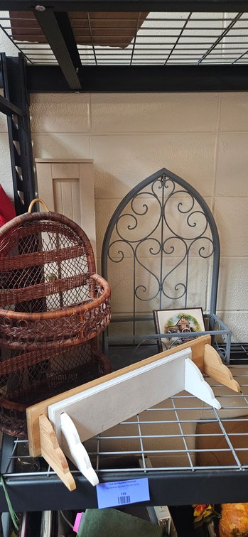 Assorted Decor