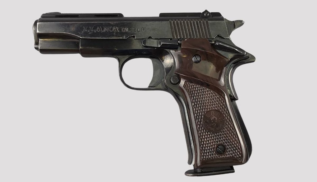 Llama .22 L.R. Semi-Automatic Pistol