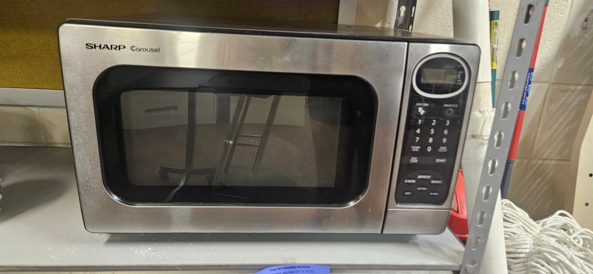 Sharp Carousel Countertop Microwave Oven