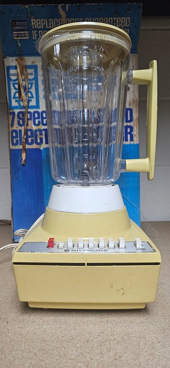 Biltmore 7-Speed Electric Blender with Box