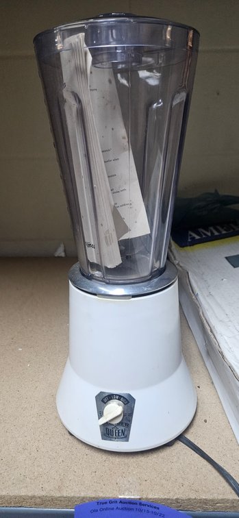 Blender Queen MOD. 3MJ-V Electric Blender with Pitcher