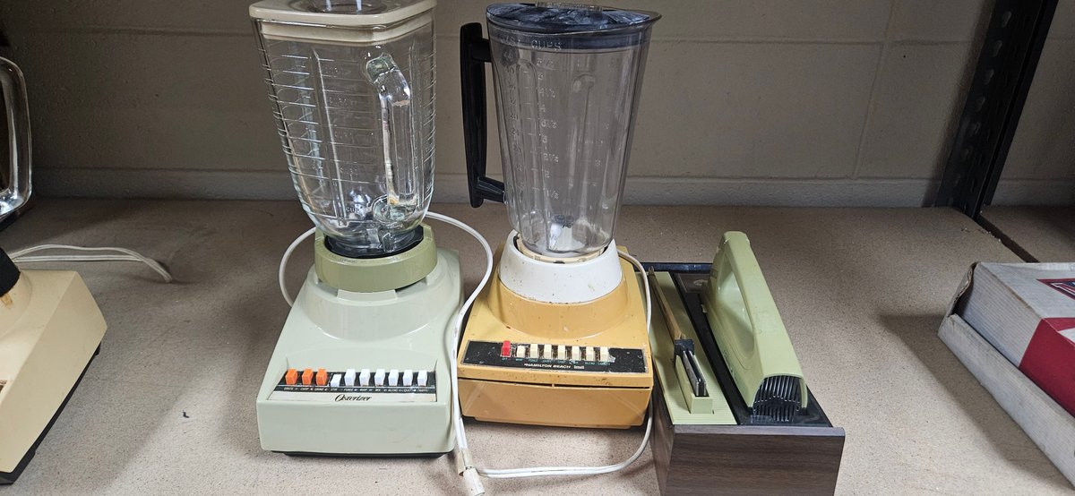 Electric Blenders and Electric Carving Knife