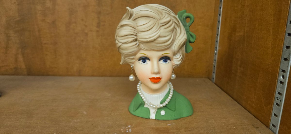 Napcoware C8496 Ceramic Lady Head Vase