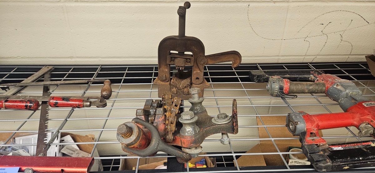 Cast Iron Pipe Vises
