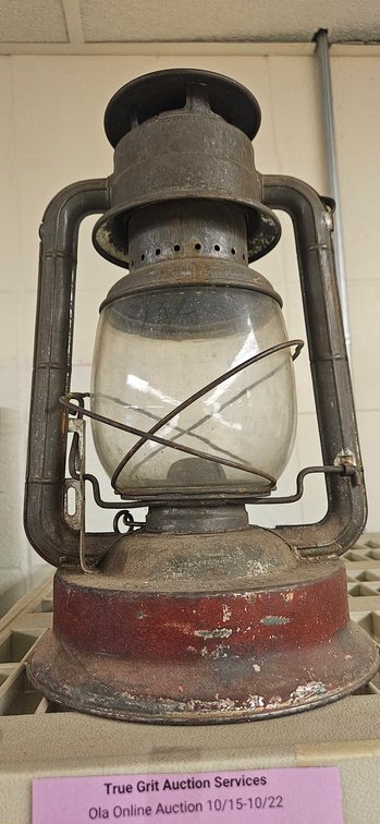 Tubular Metal Kerosene Lantern with Red Base