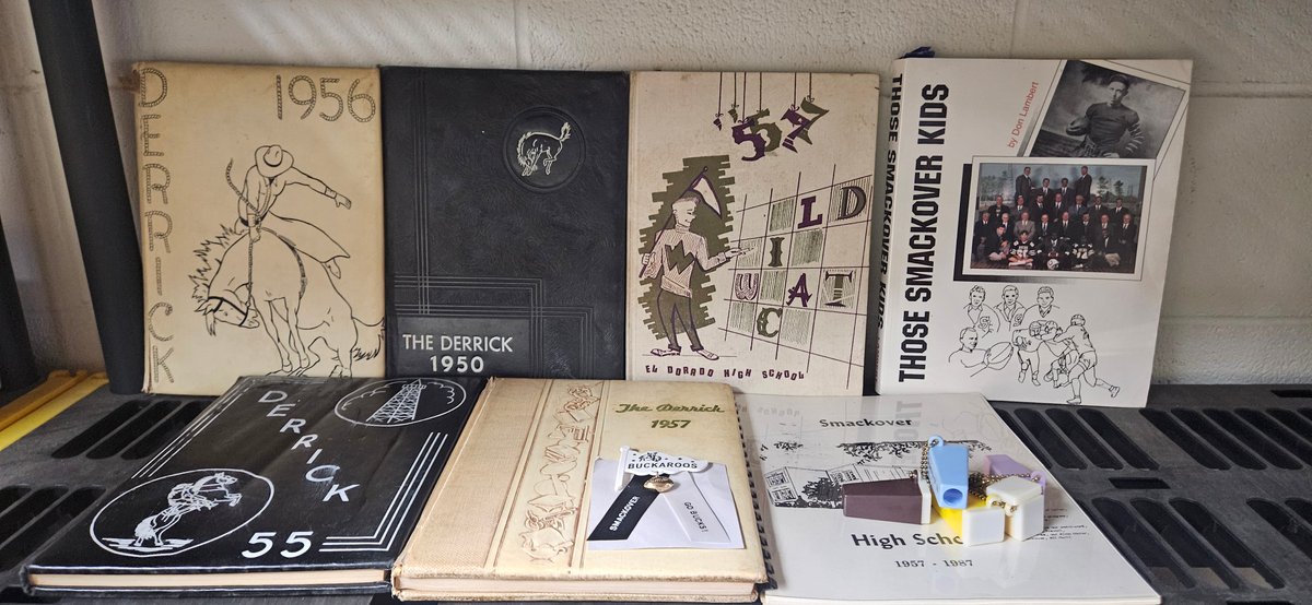 Smackover and El Dorado High School Yearbooks and Memorabilia