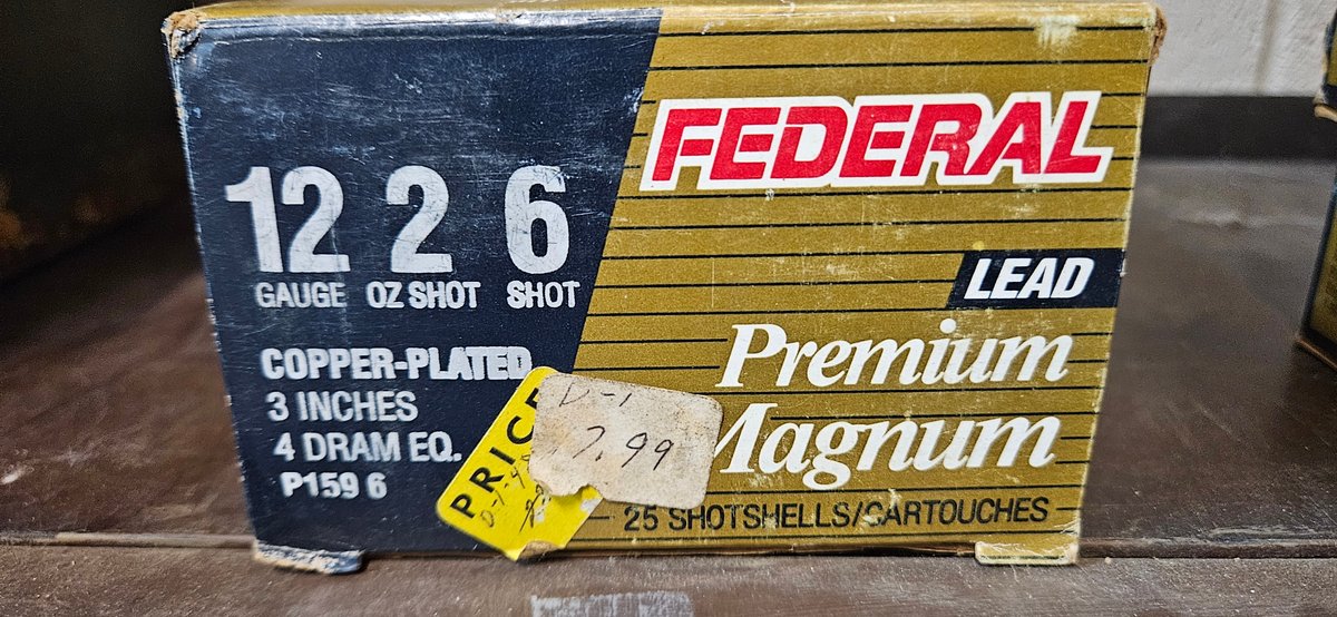 Federal Premium Magnum 12 Gauge Shotshell Box