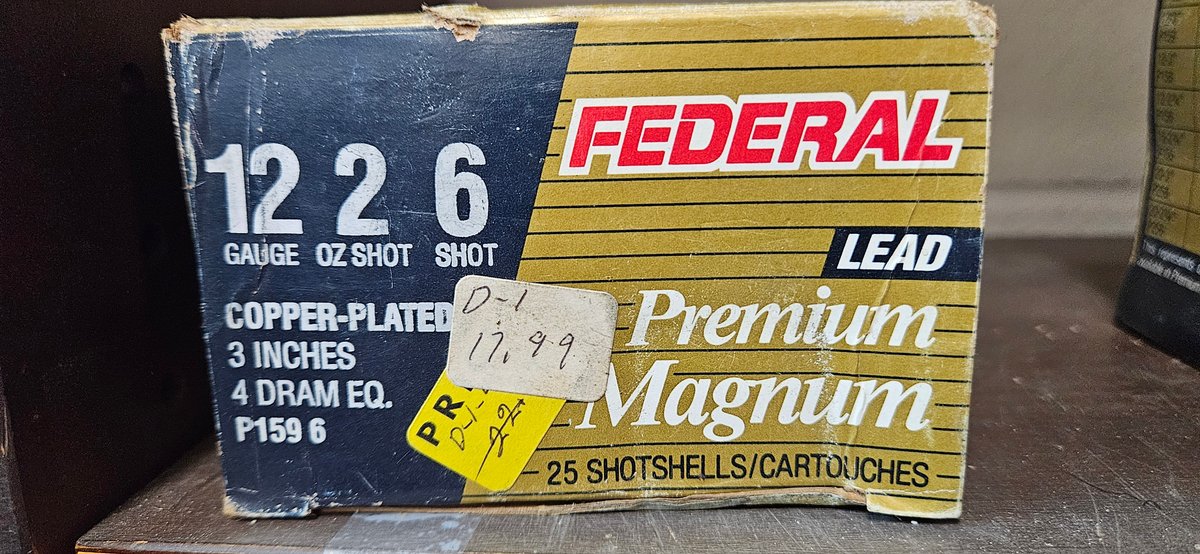 Federal Premium Magnum 12 Gauge Shotshell Box