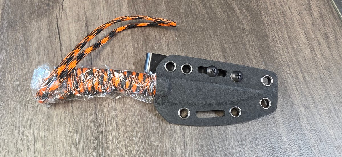 MKC Fixed Blade Knife with Paracord Handle and Sheath