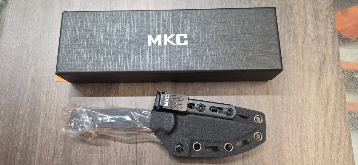 MKC Fixed Blade Knife with Sheath and Box