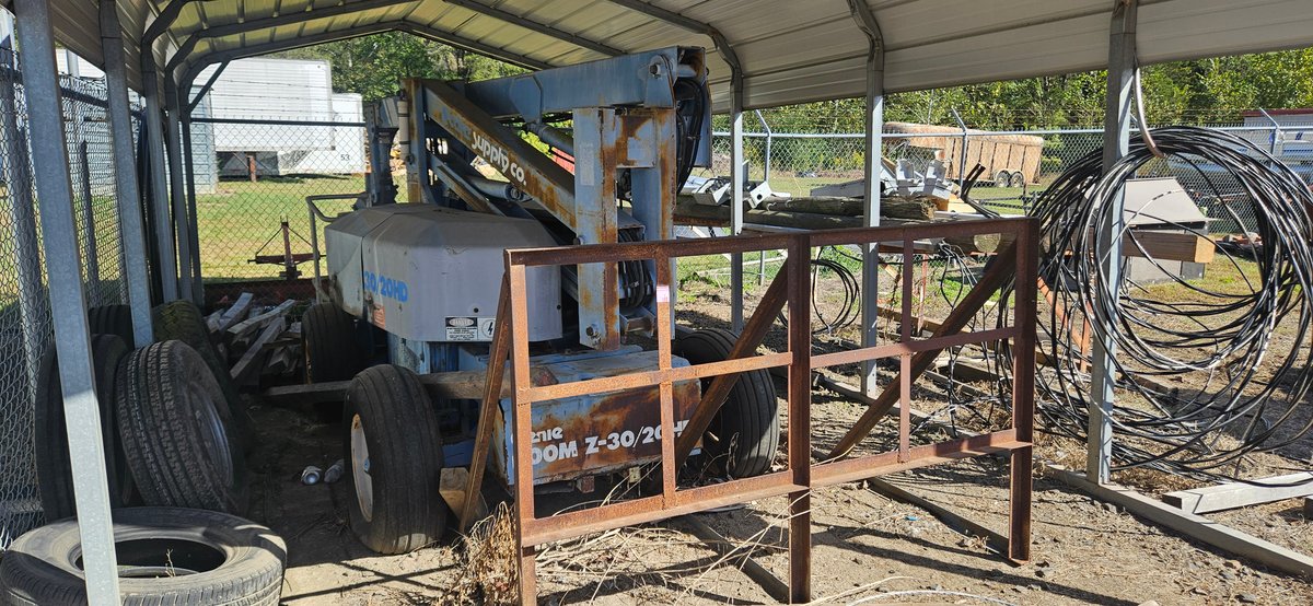 Genie Z-30/20HD 31 Ft Articulating Boom Lift- Non Working