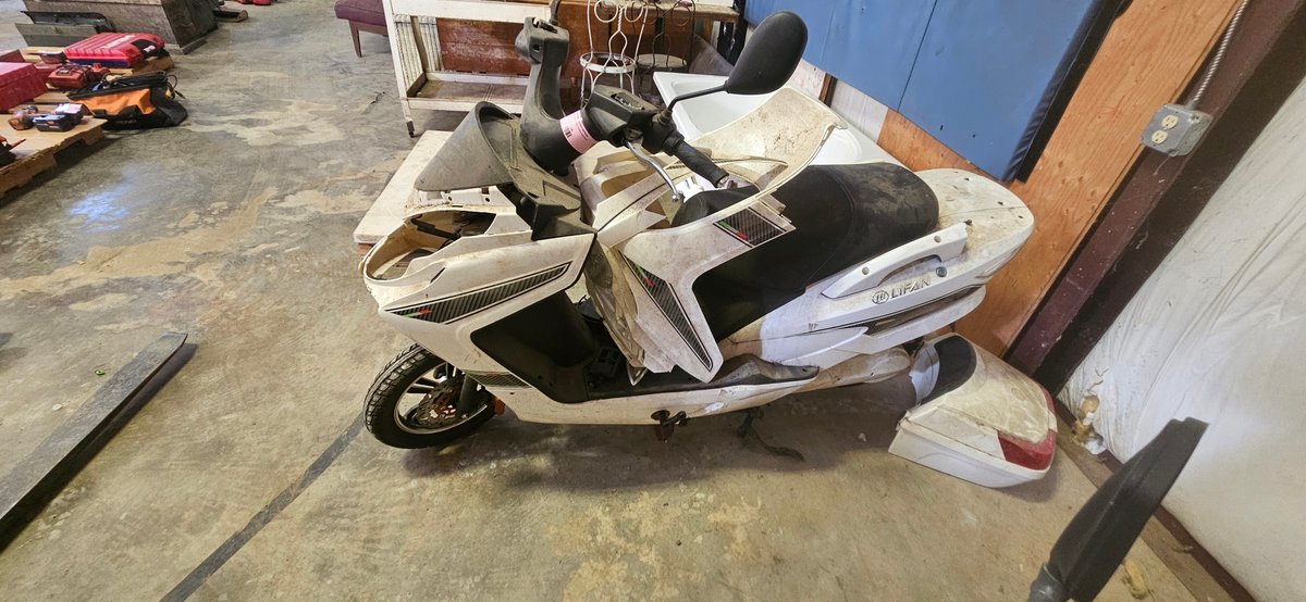 Lifan Hurricane Electric Motor Scooter