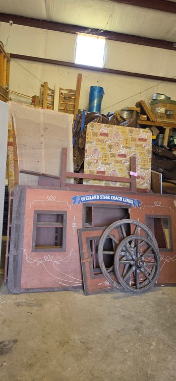 Overland Stage Coach Lines Wooden Novelty Bed Frame